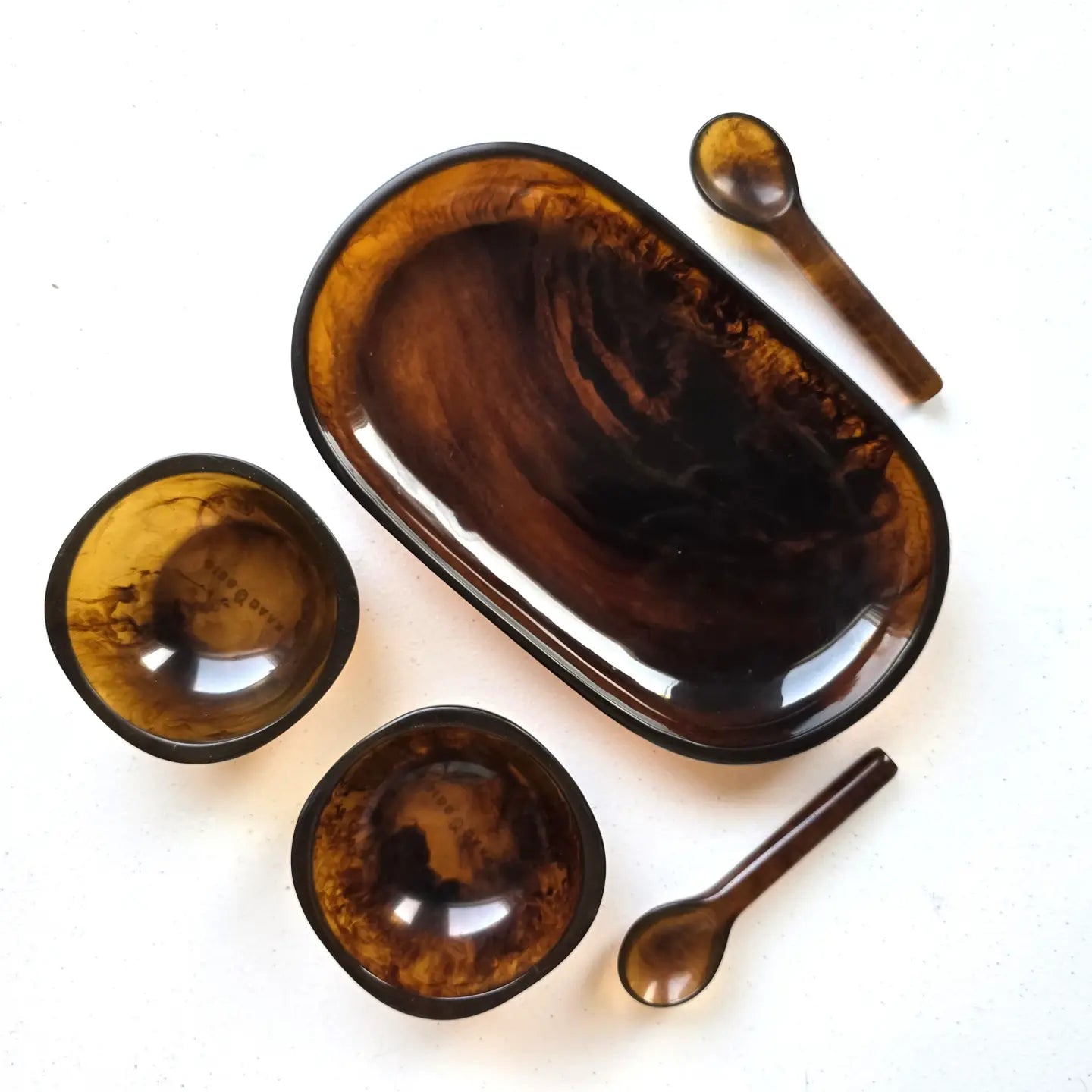 Small Serving Set - Resin in Amber
