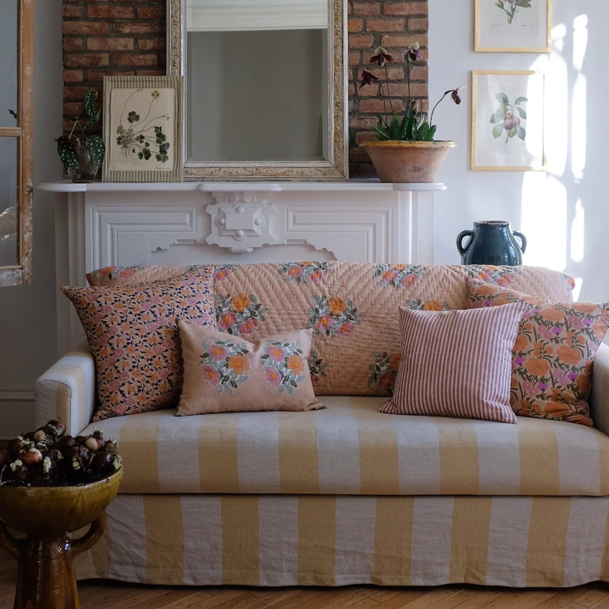 Linen Pillow | Nargis - Old Rose