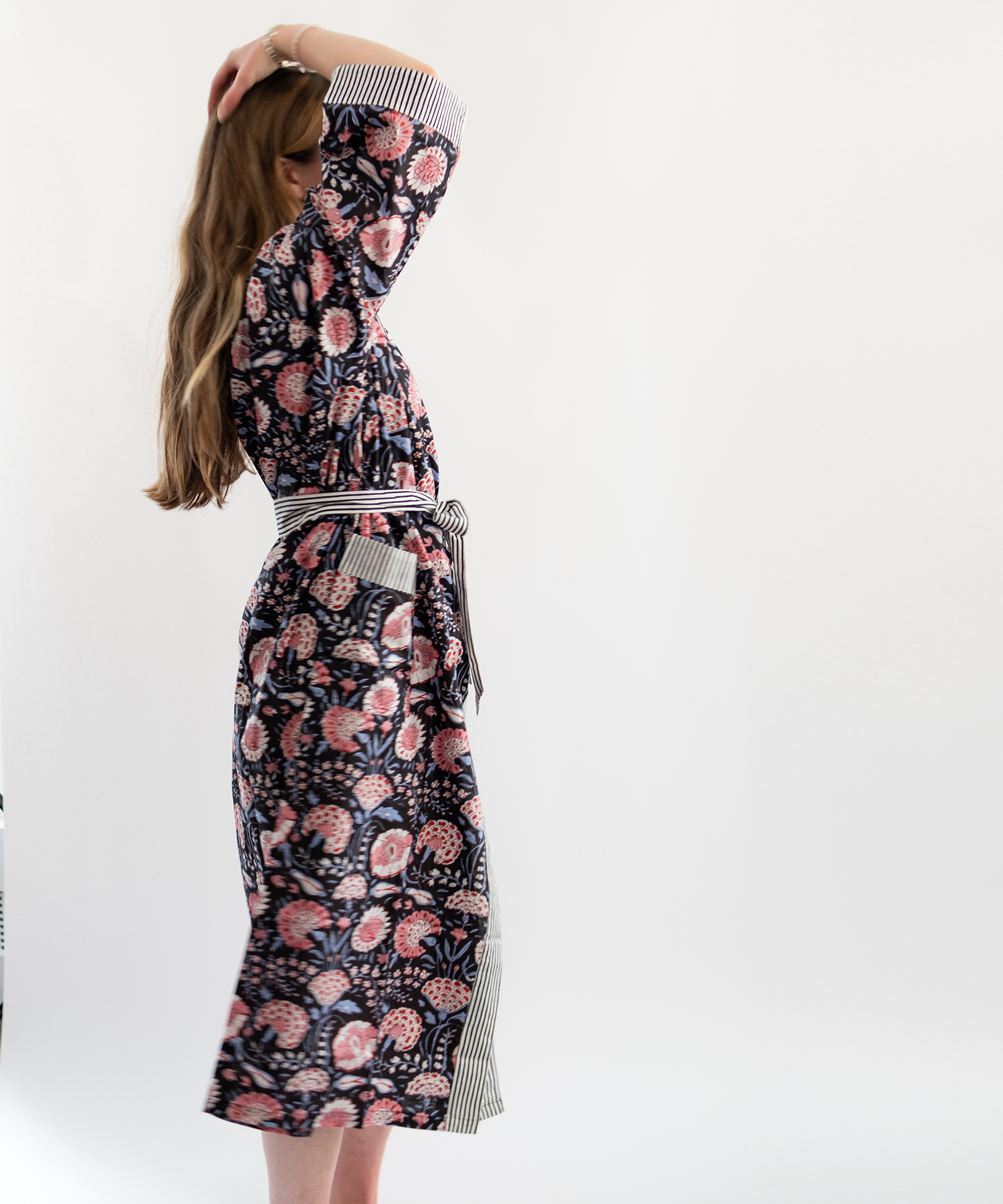 Imli Robe | White Lotus