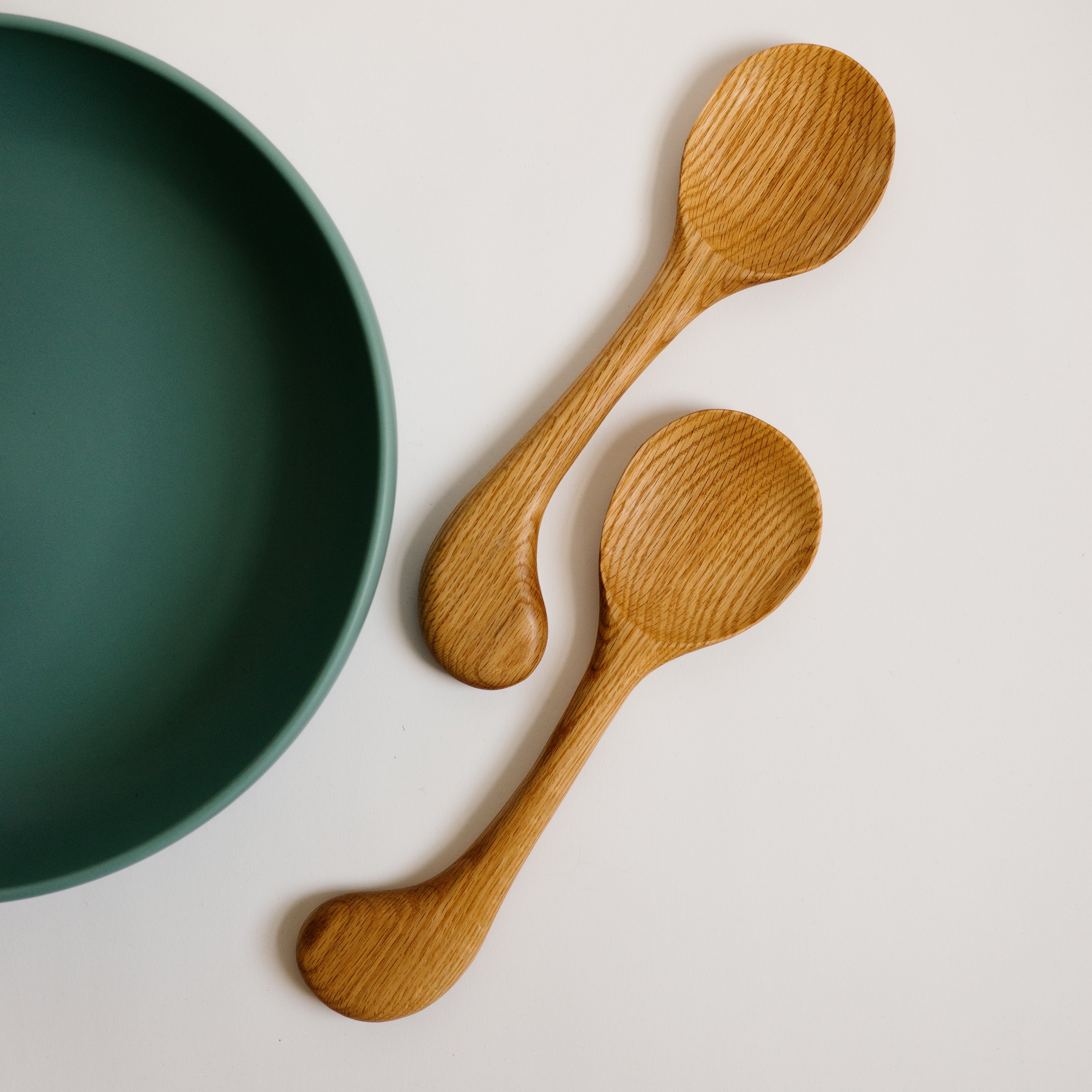 Short Curved Salad Spoon Set | Oak