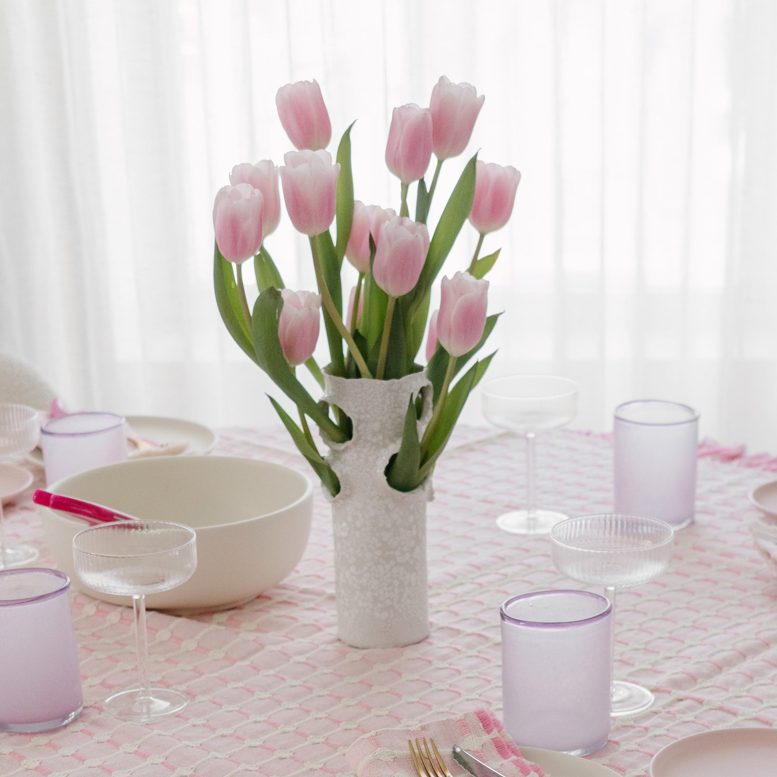 Roosting Vase | White lichen