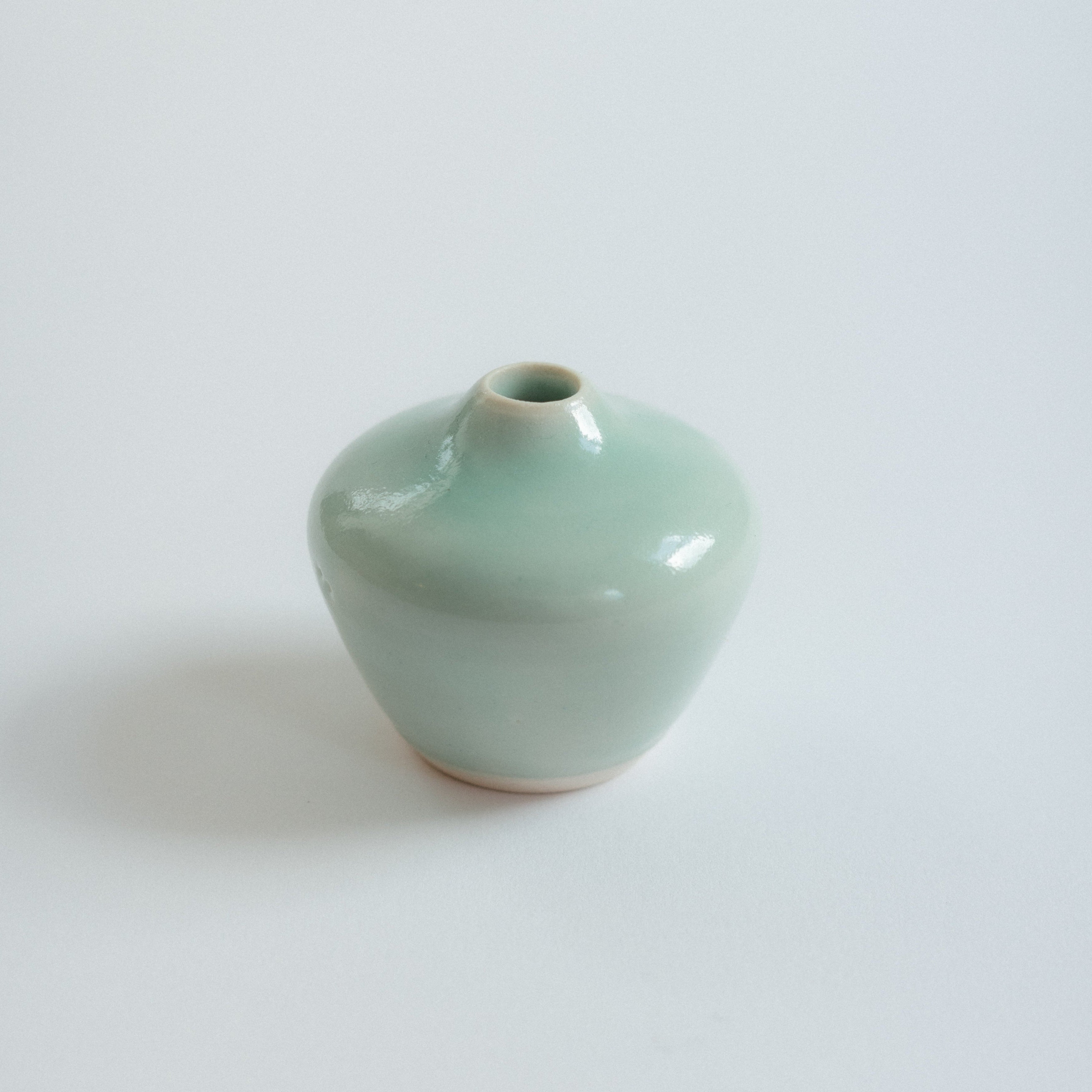 Bud Vase | Bulb