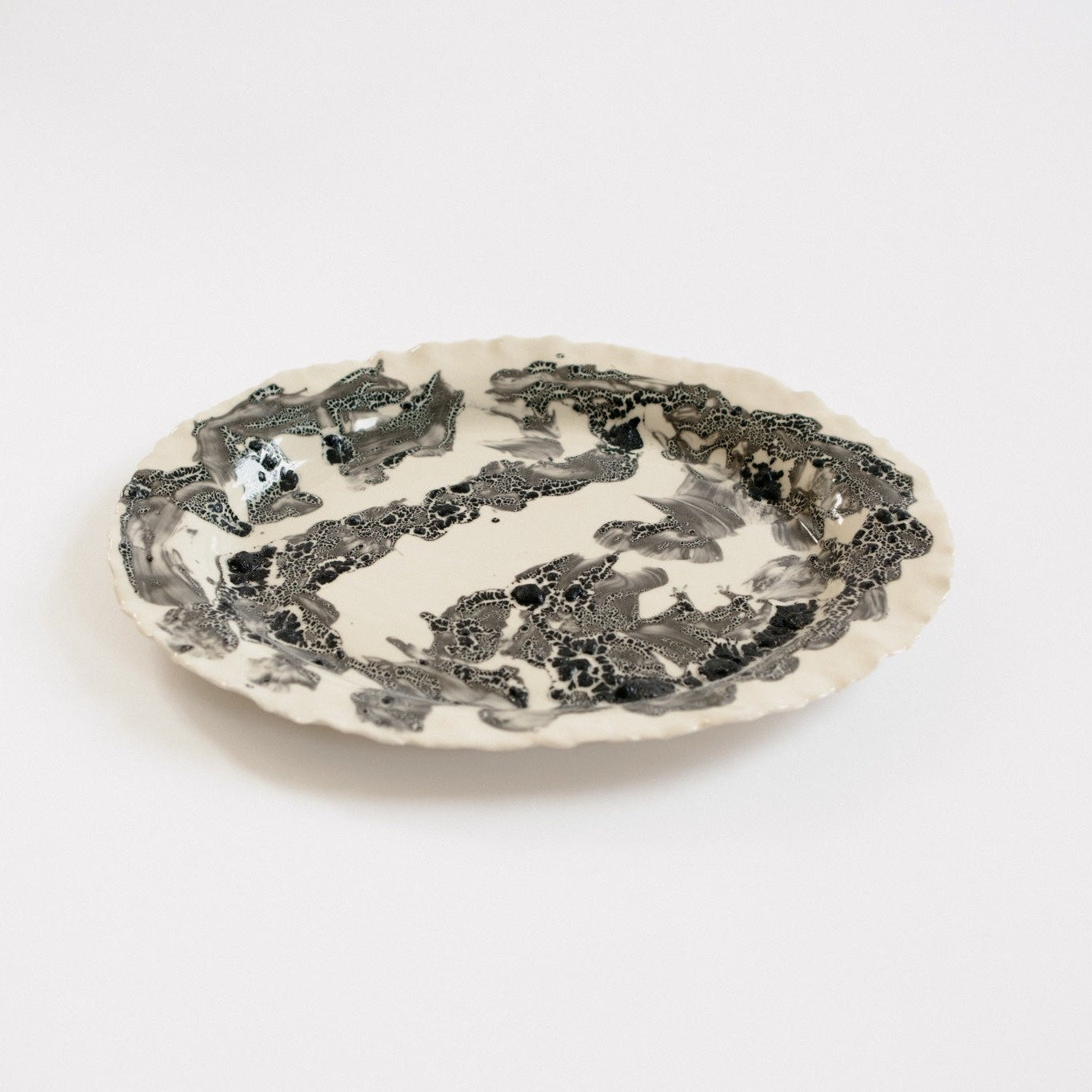 Platter | Cream and Black Lichen