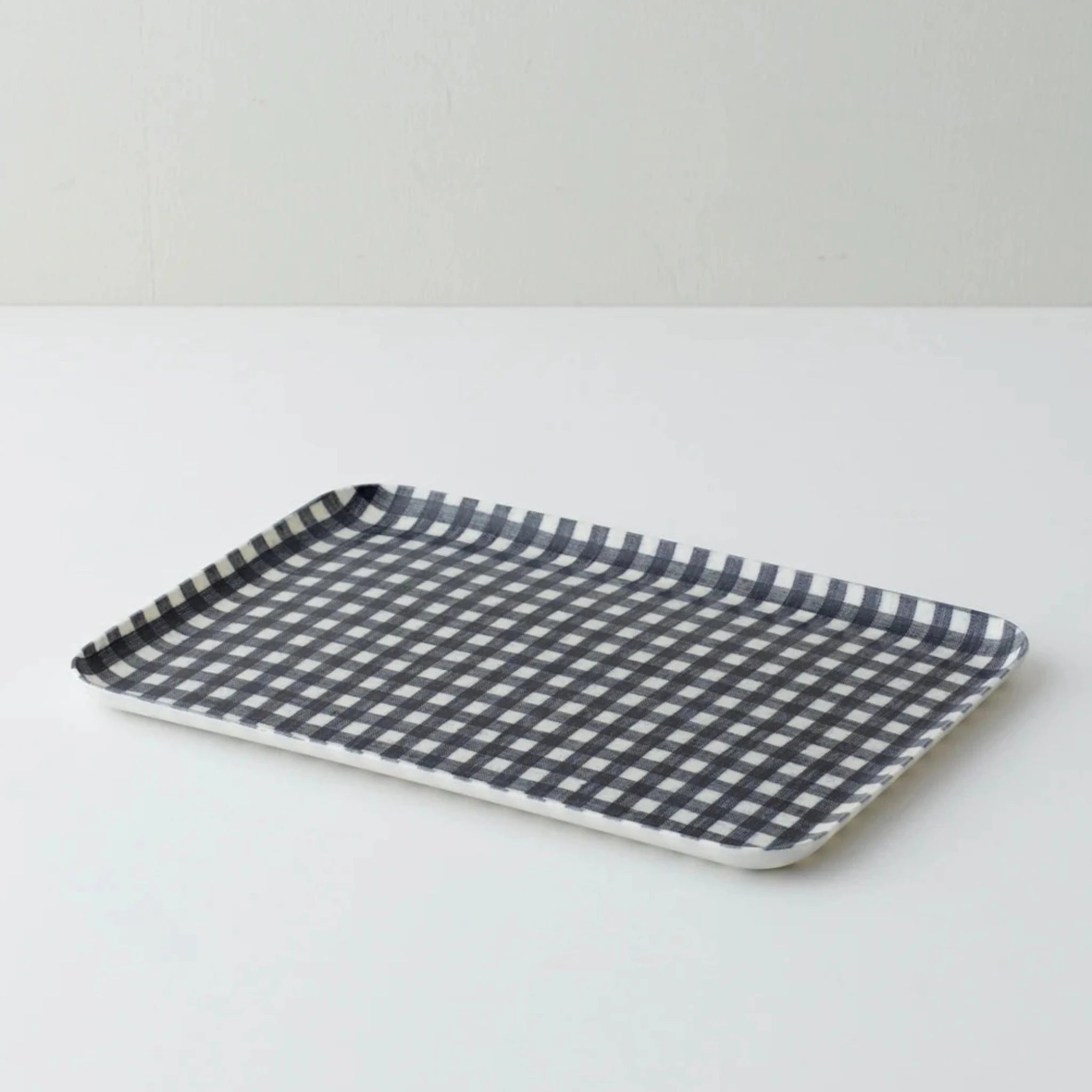 Linen Coated Tray Medium