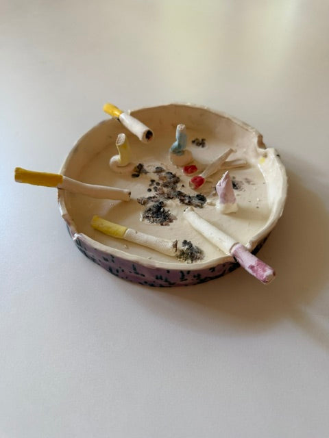Ceramic Round Ashtray with Matches
