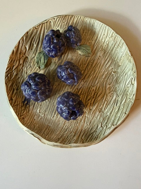 Ceramic plate with Blackberries