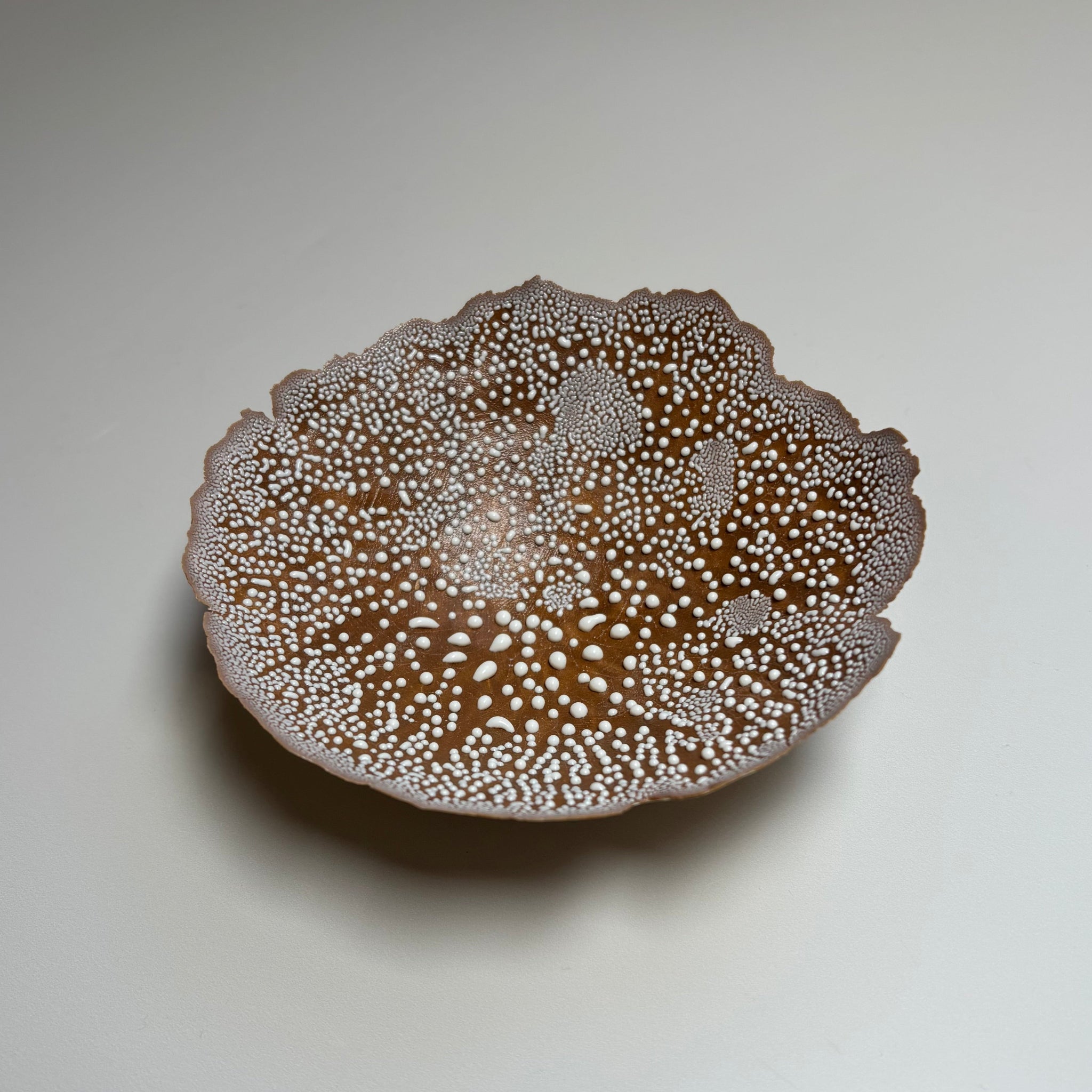 Torn Eggshell Dish | Tea