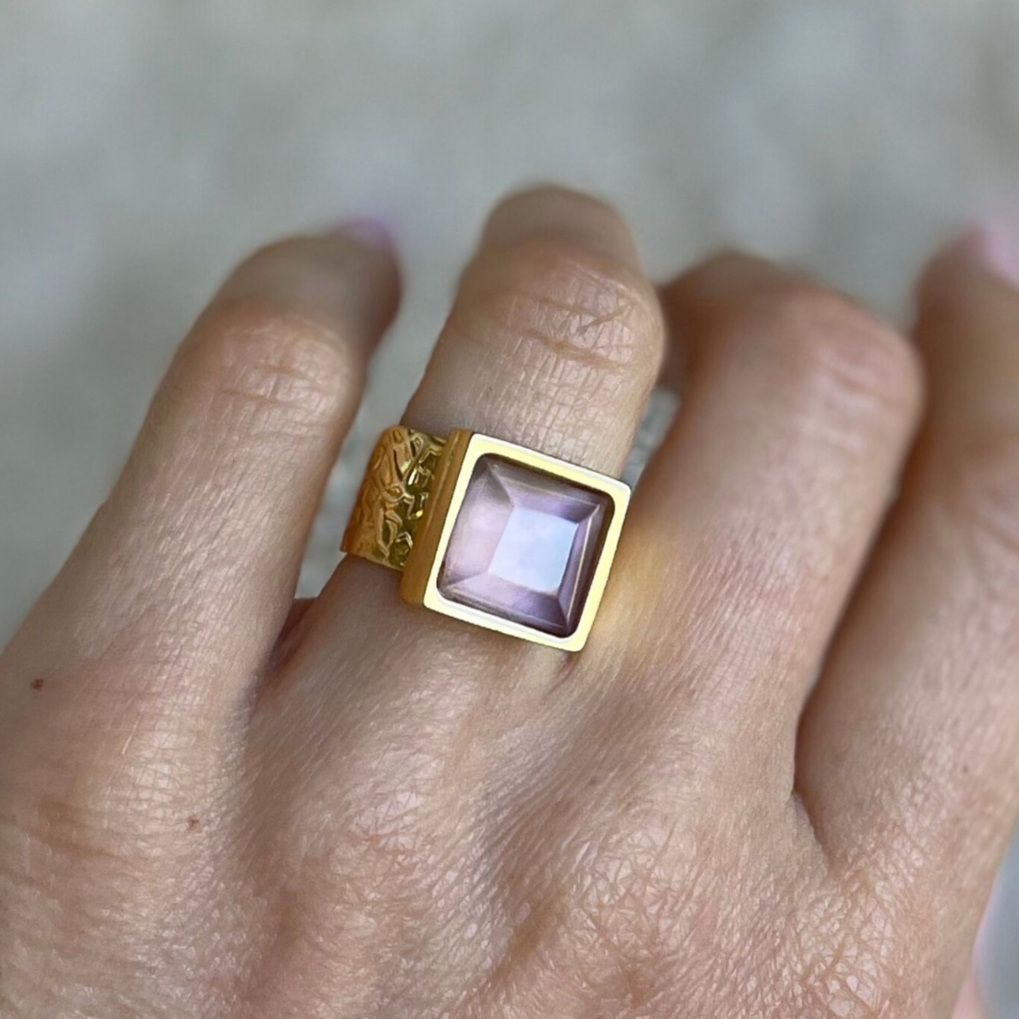 Presence Amethyst Ring