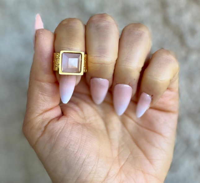 WILYMI Presence Rose Quartz Ring