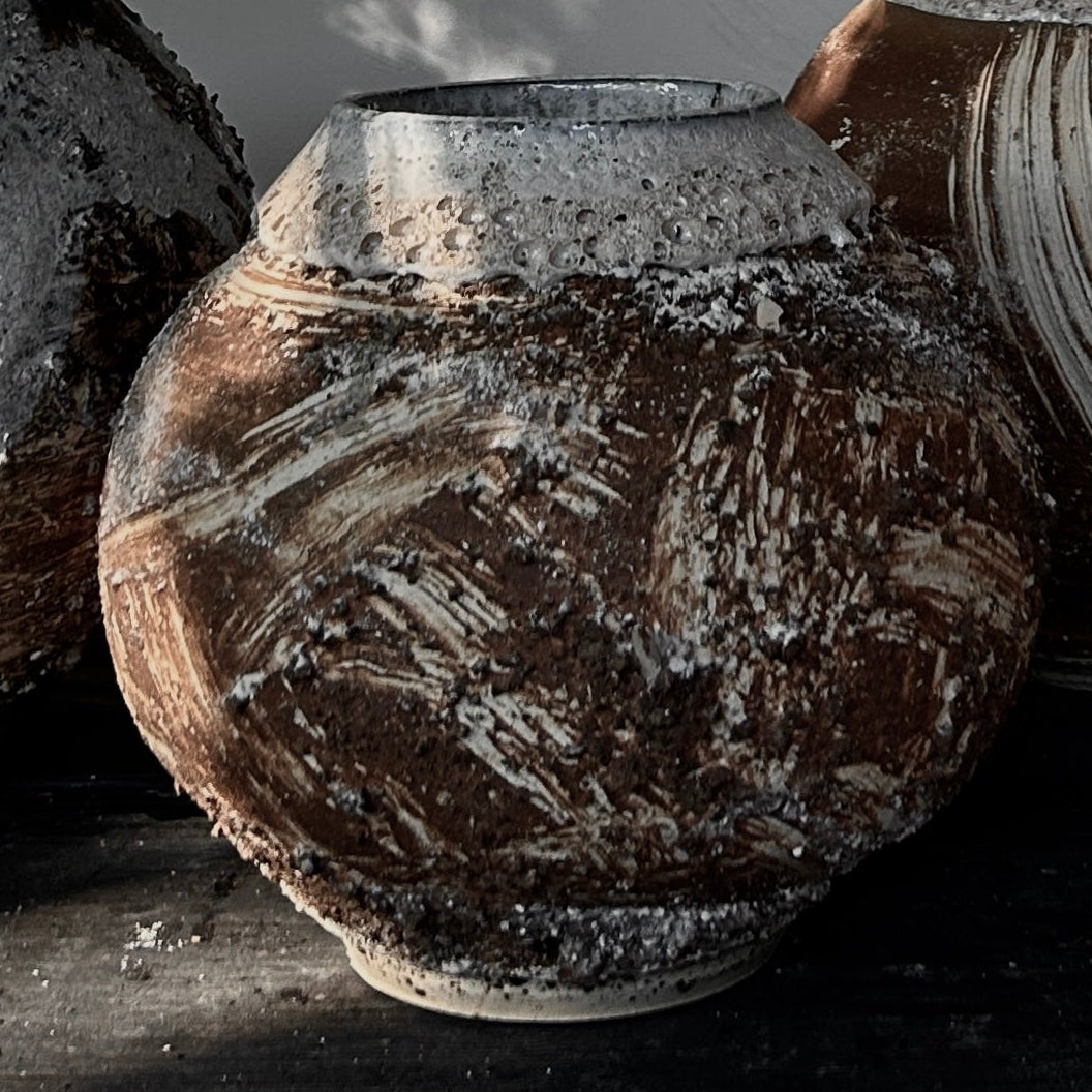 Volcanic Glaze Texture Vase | Brown