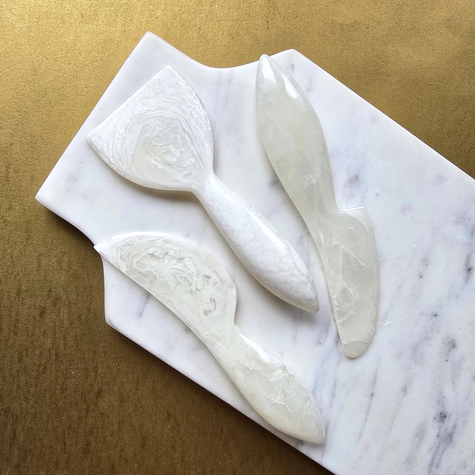 3-Piece Cheese Knives Set - Resin in White