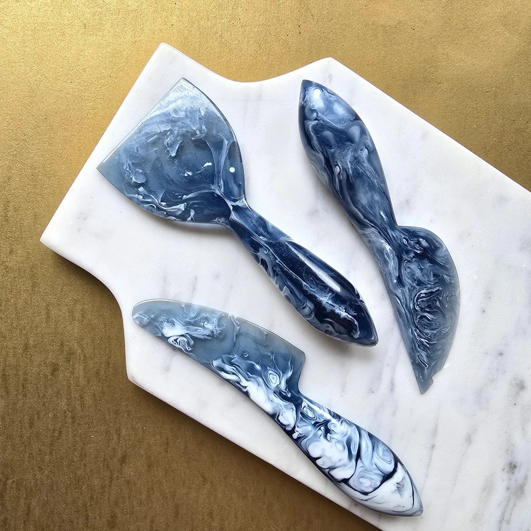 3-Piece Cheese Knives Set - Resin in Indigo