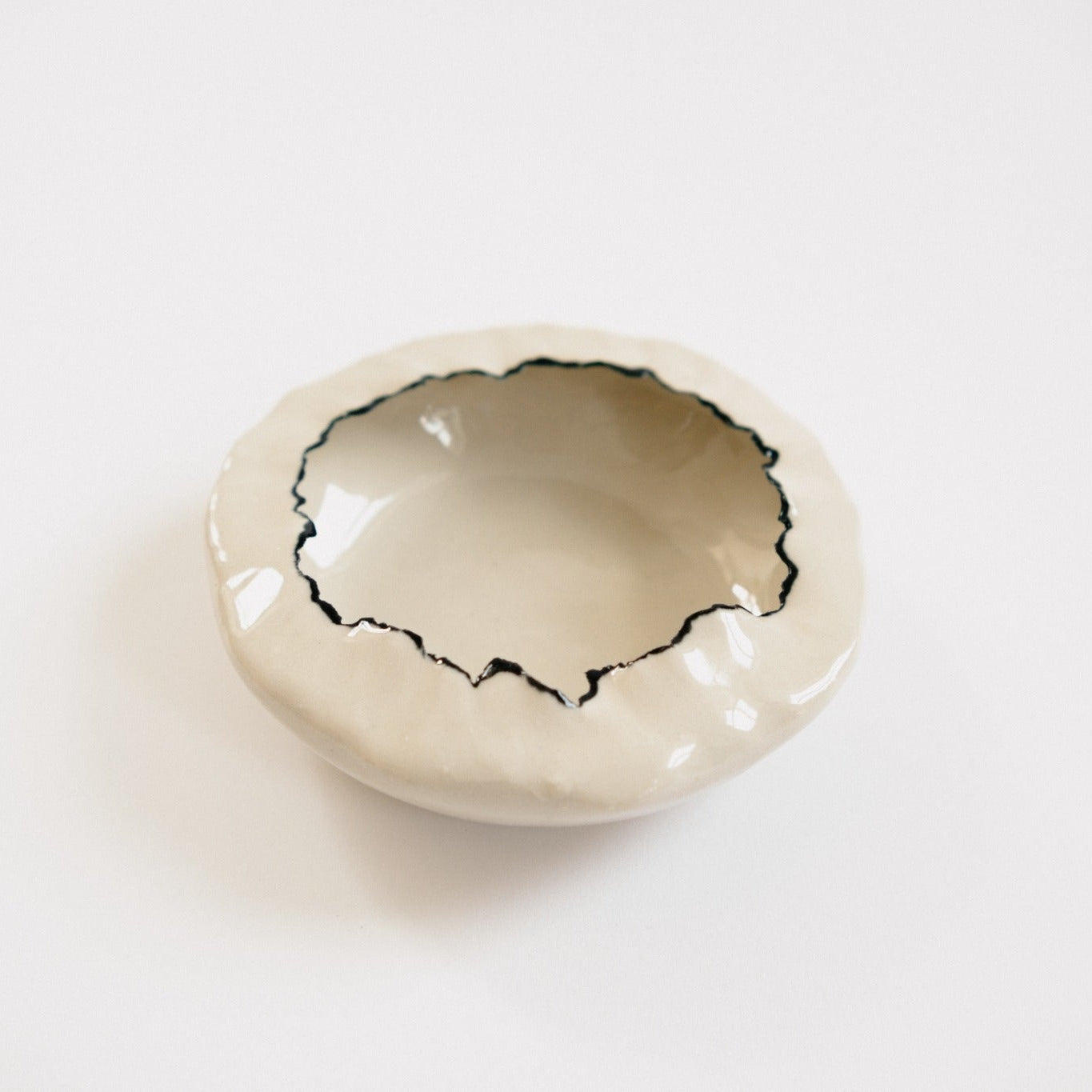 Urchin Bowl Mini | Cream with Hand Painted Rim