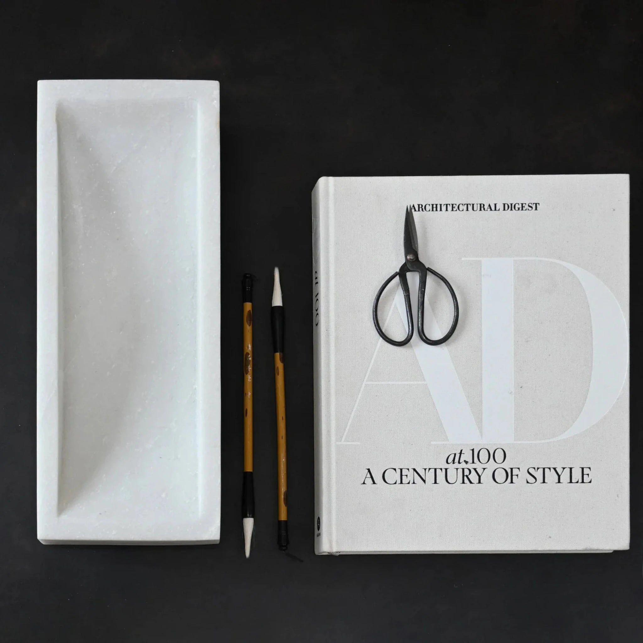 Formalism Tray | Marble