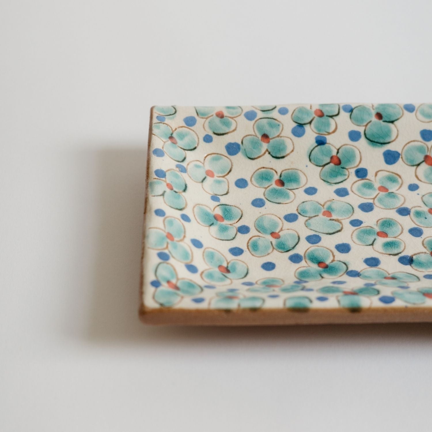 Long Blooms Ceramic Tray