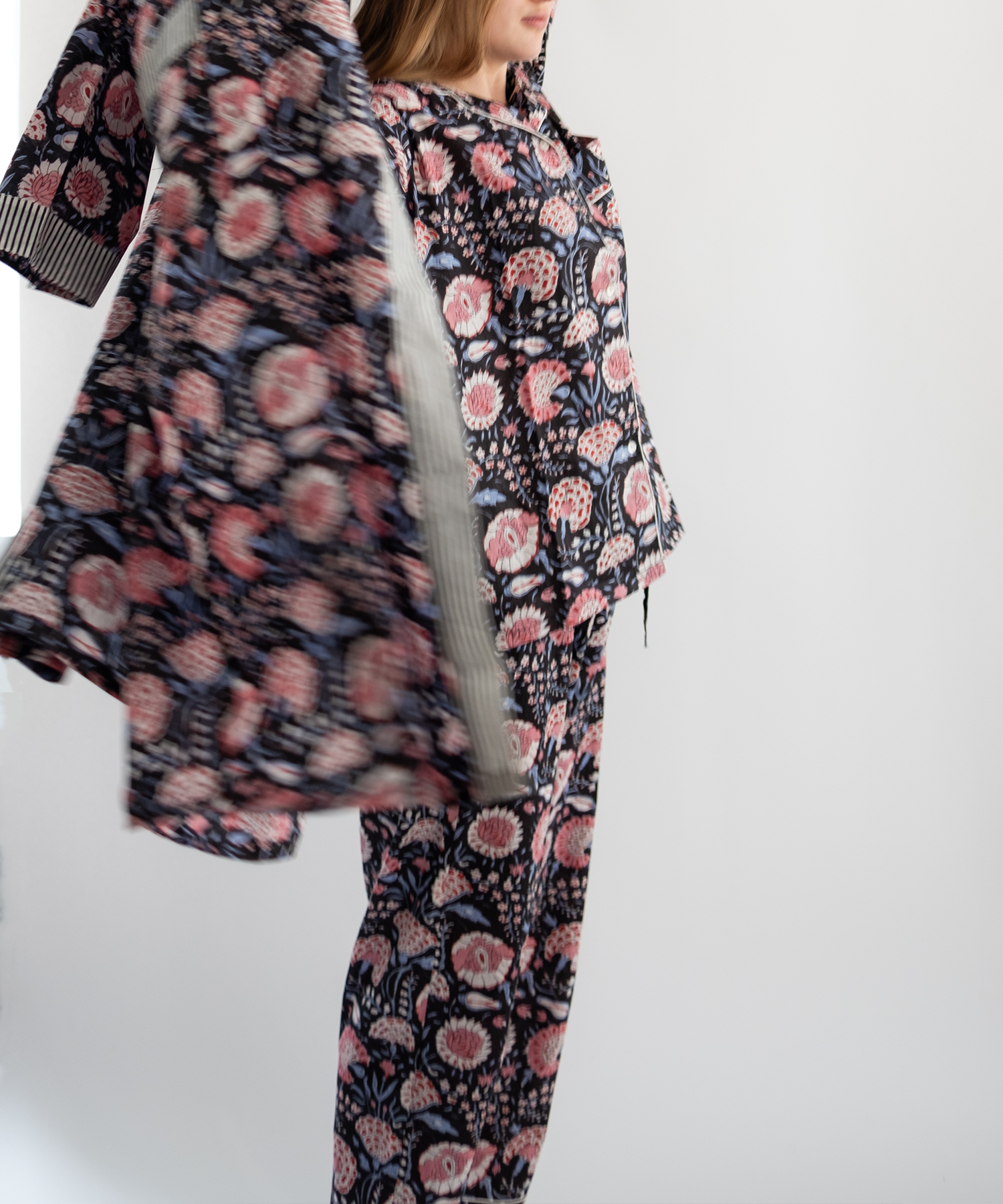 Imli Robe | White Lotus