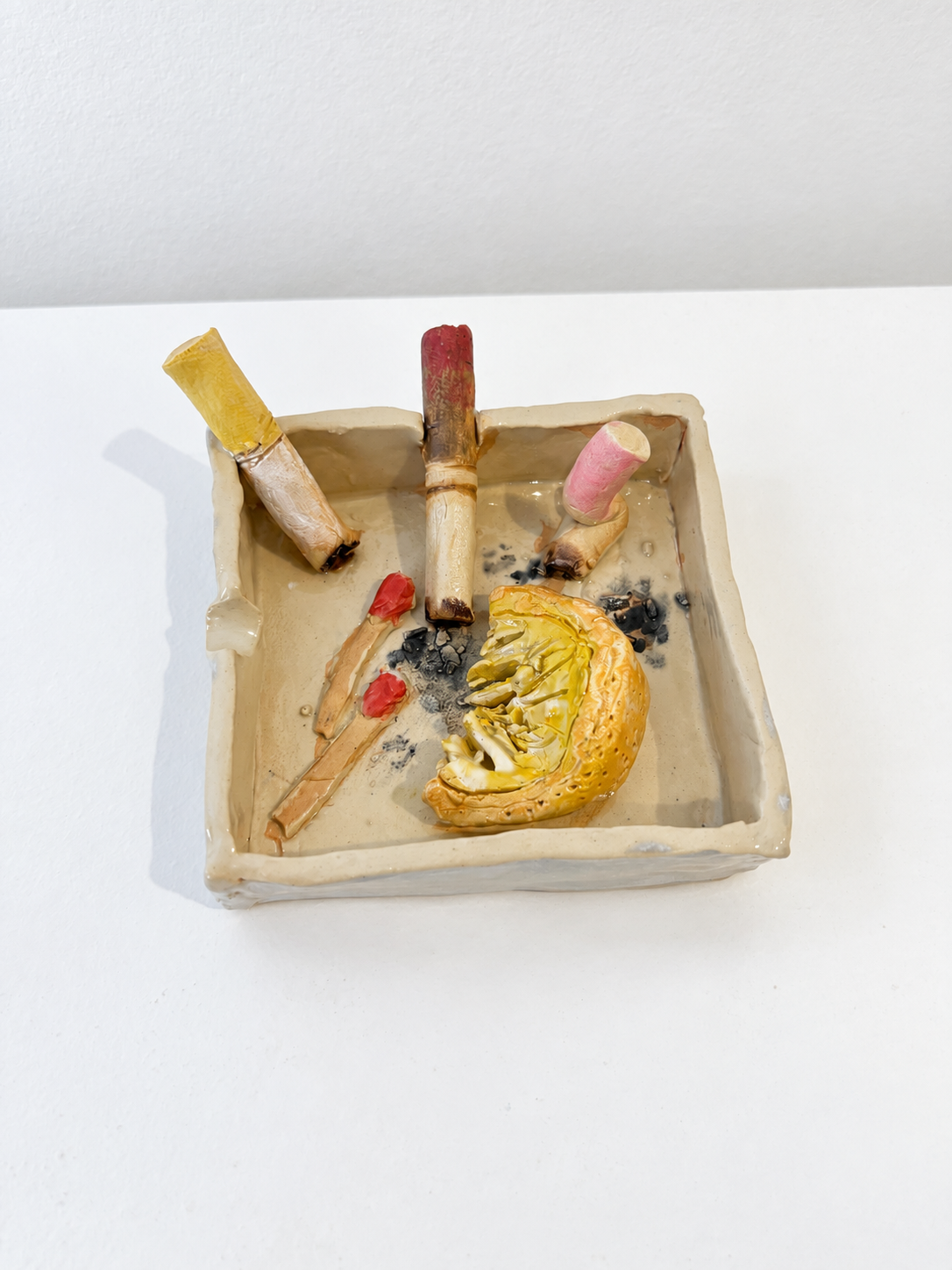 Ashtray with Lemon