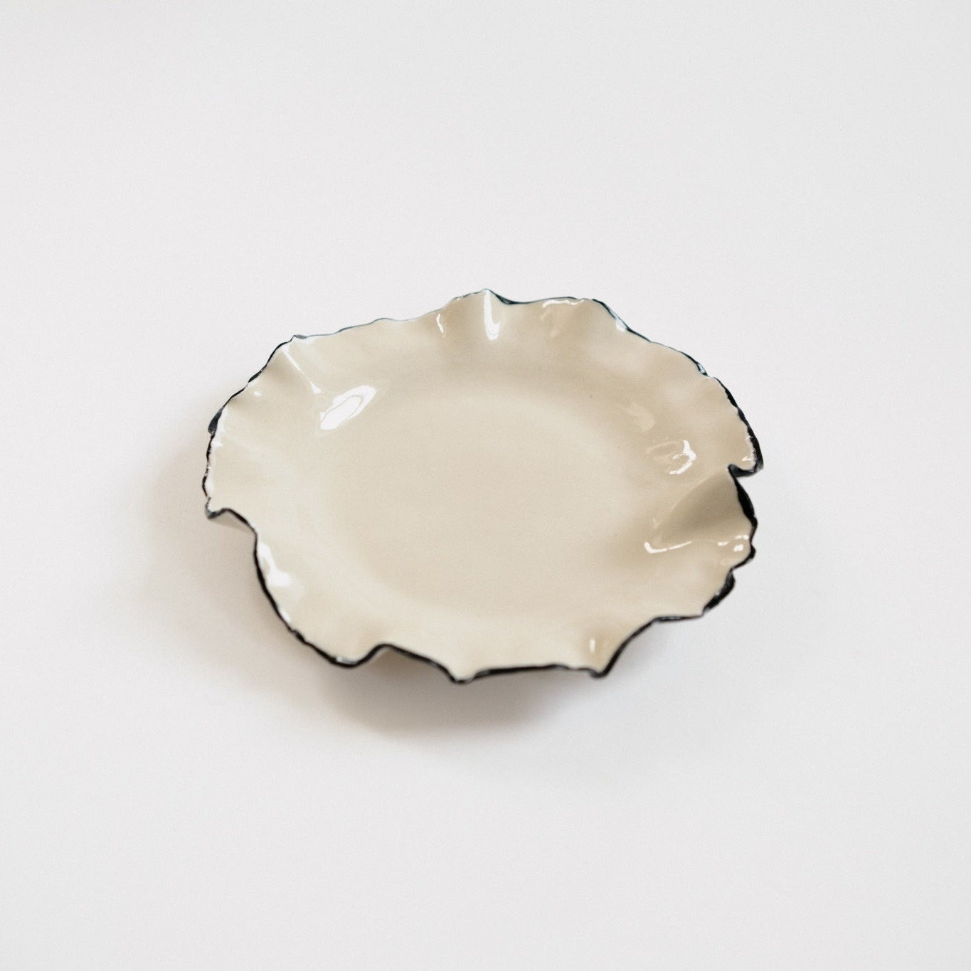 Black Rim Plate | Cream with Hand Painted Rim