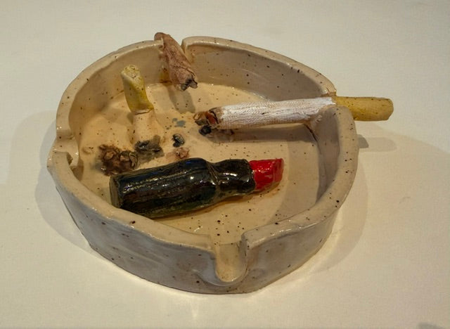 Ashtray with Lipstick, 2 cigarettes and Joint