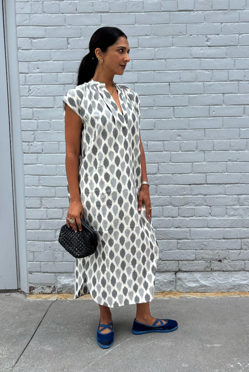 Slim Riviera Ikat Dress - Grey/White
