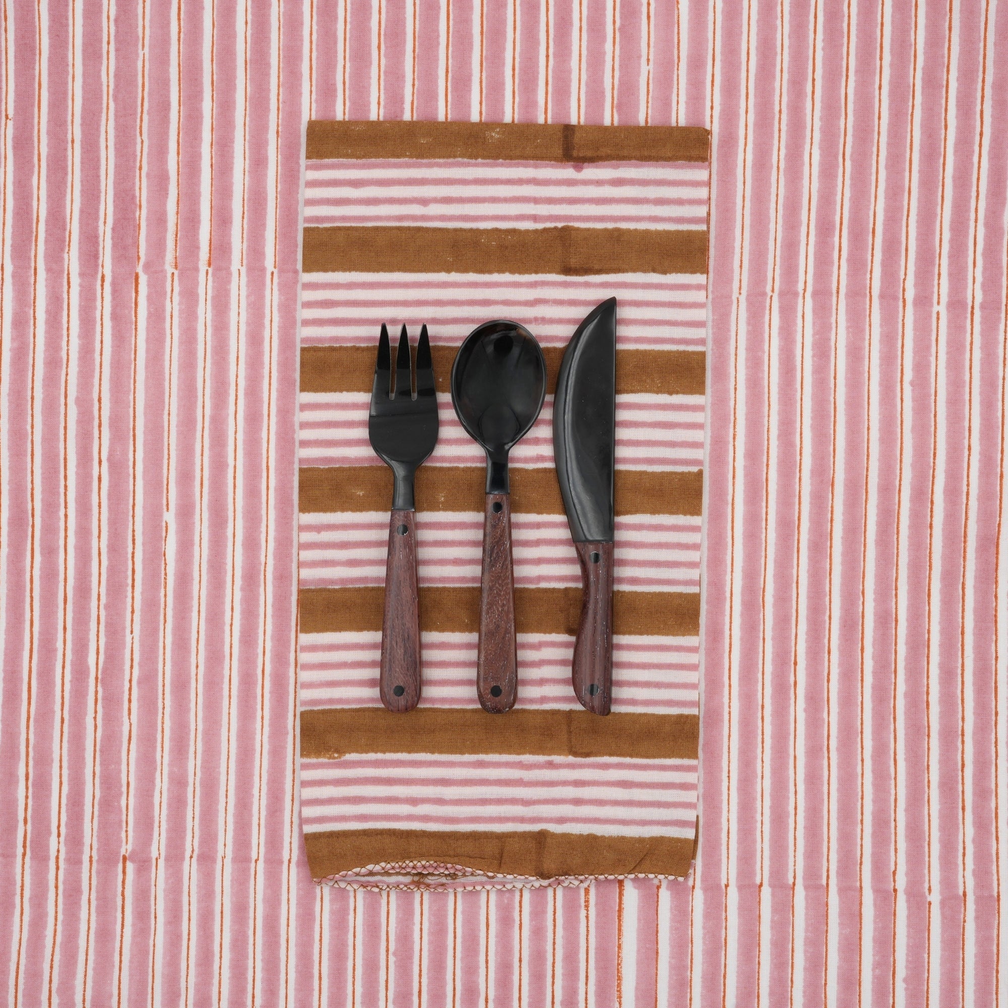 Table Napkins - Alice Powder