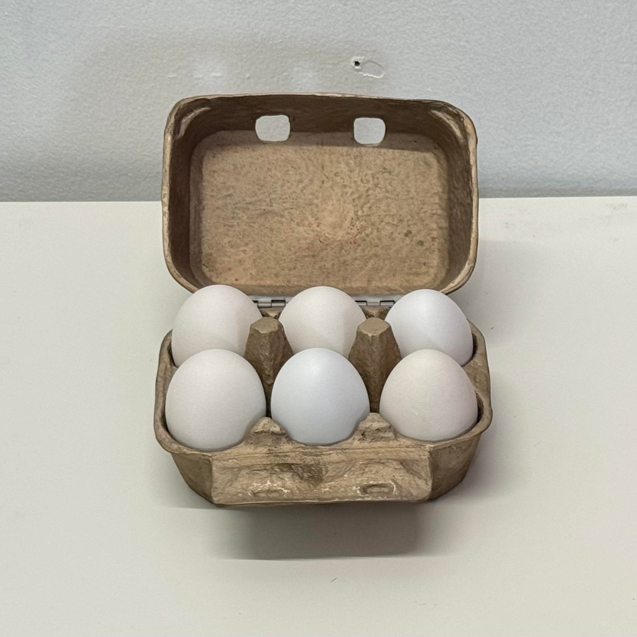 "6 EGGS in BRONZE"