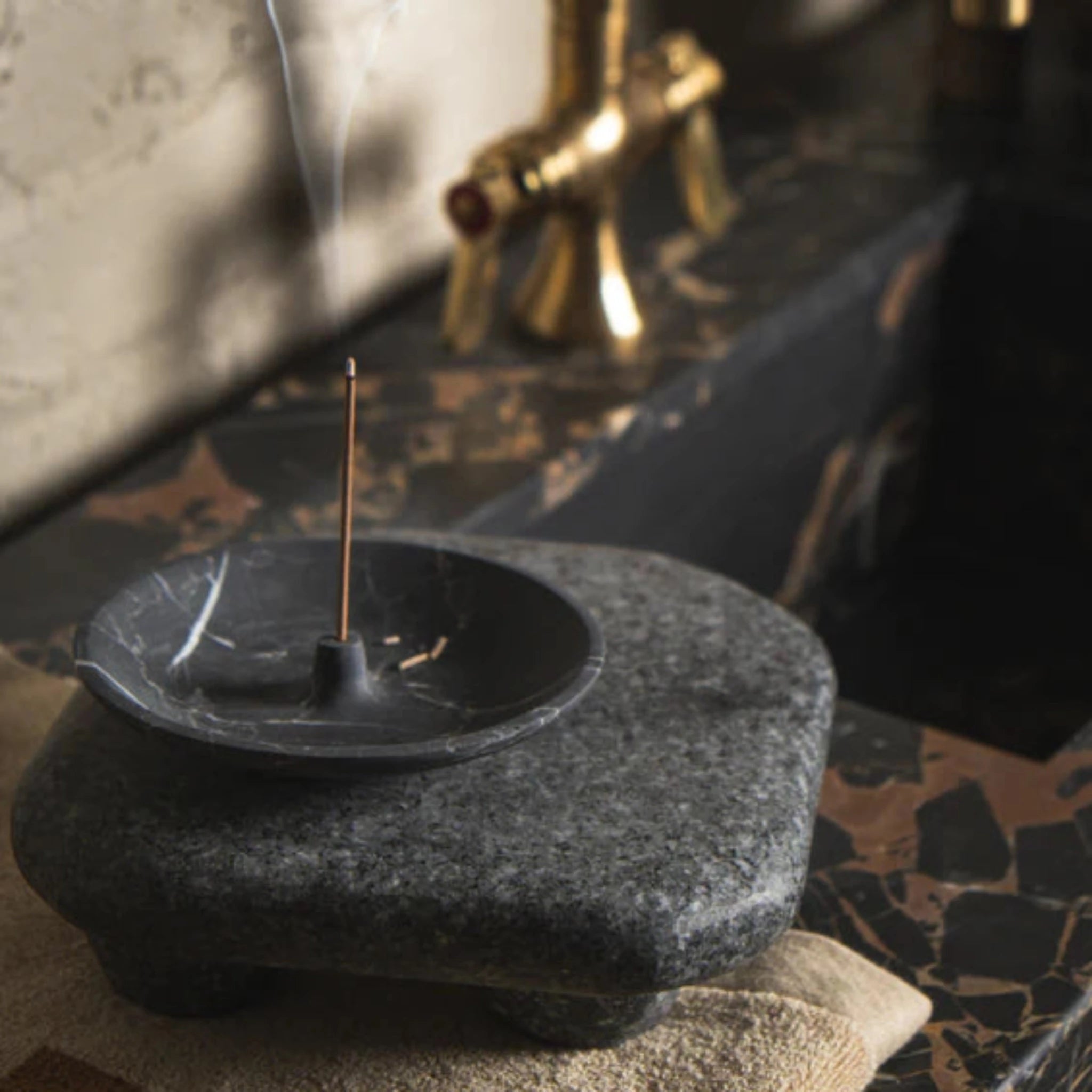 Lany Incense Holder Nero Marquina